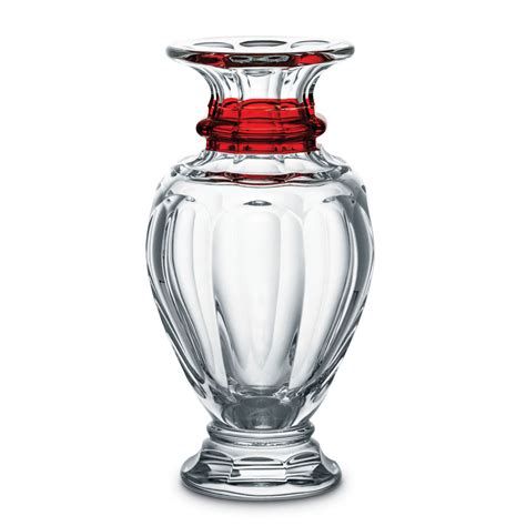 Baccarat Vase Collection .
